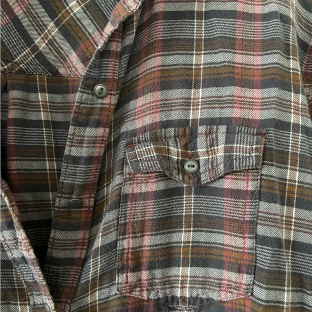 Melrose and Market Plaid Flannel Buttoned Plaid Warm Rustic w Front Pockets SM